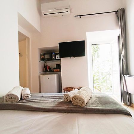 Mini Studio Con Balcone A Piazza Del Popolo ローマ エクステリア 写真